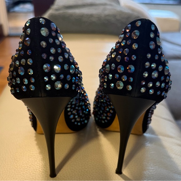 Giuseppe Zanotti Black Heels with Iridescent Crystals - Picture 3 of 3